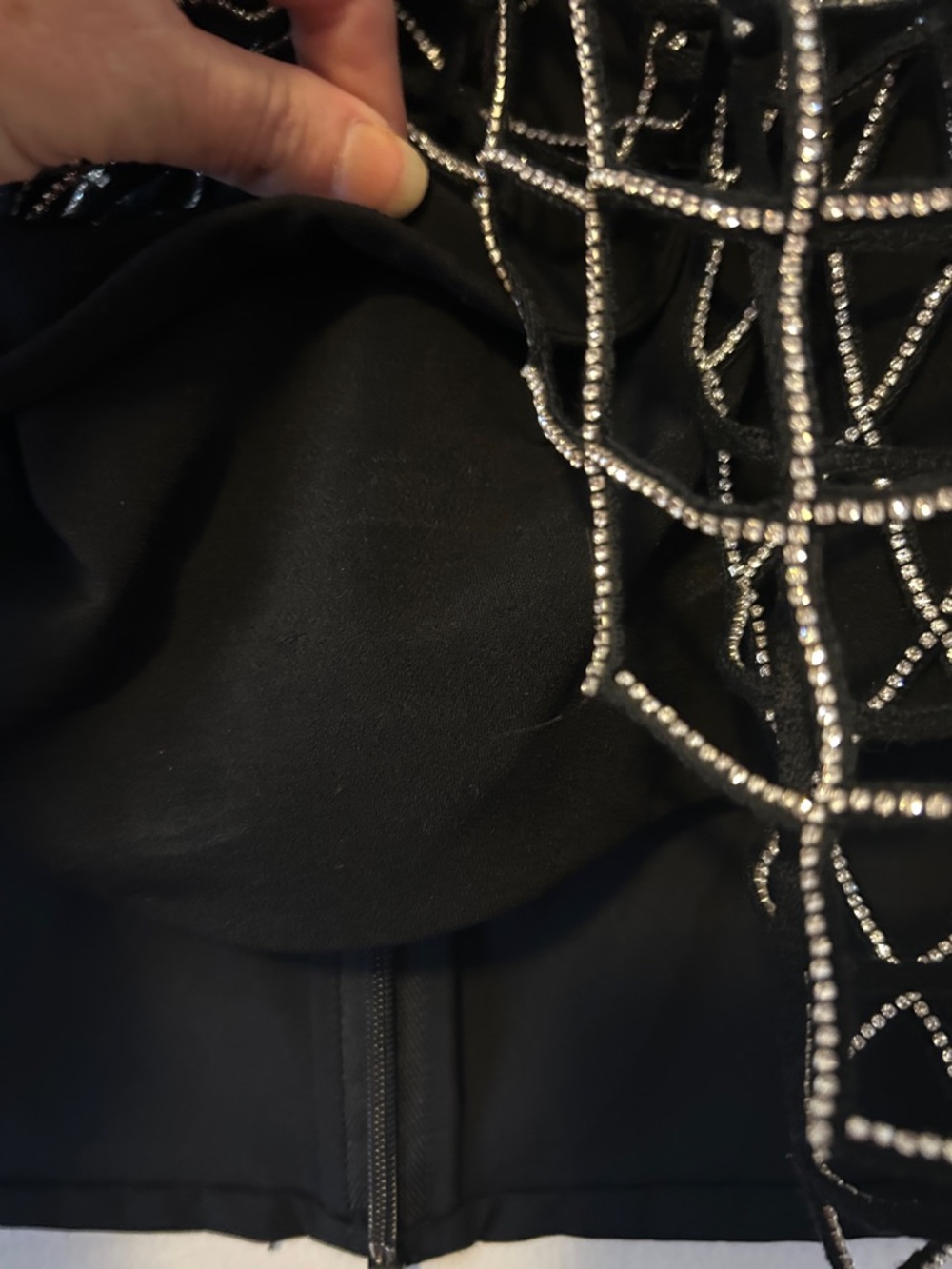Alice + Olivia Black Sleeveless Top with Silver Beaded Net Overlay - Picture 3 of 11